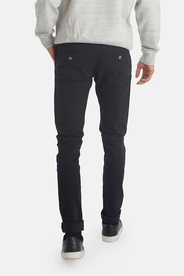 Blend Slim Fit Black Chino | L32-L34