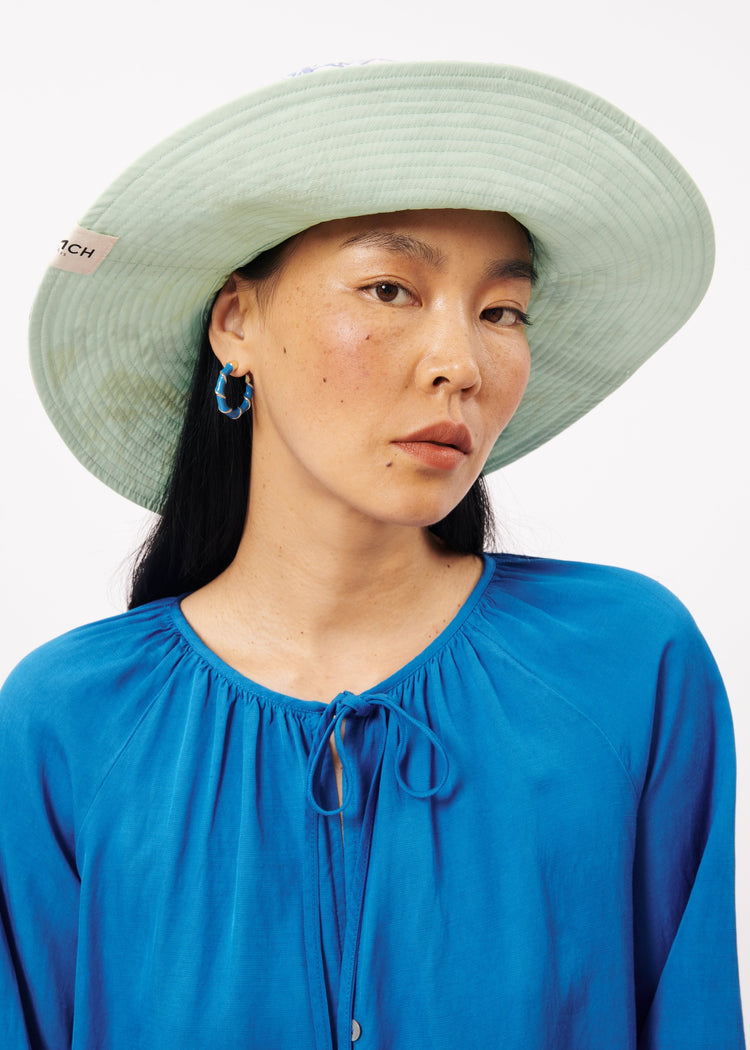 FRNCH Reversible Green Ilina Hat