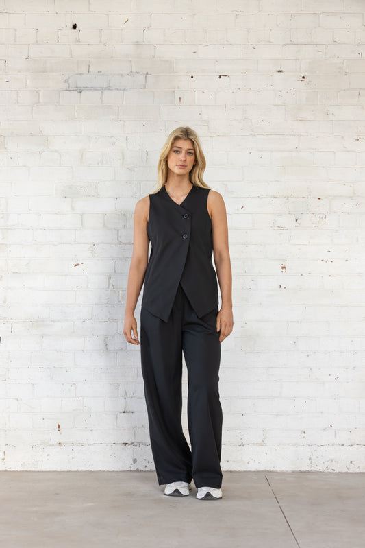 Dressed Black Pursuit Vest